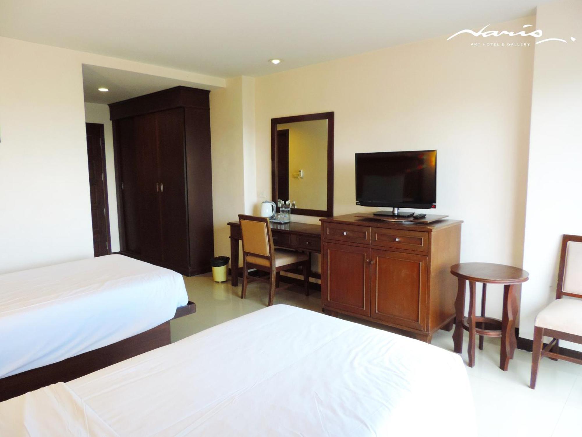 Naris Art Hotel Pattaya Ngoại thất bức ảnh