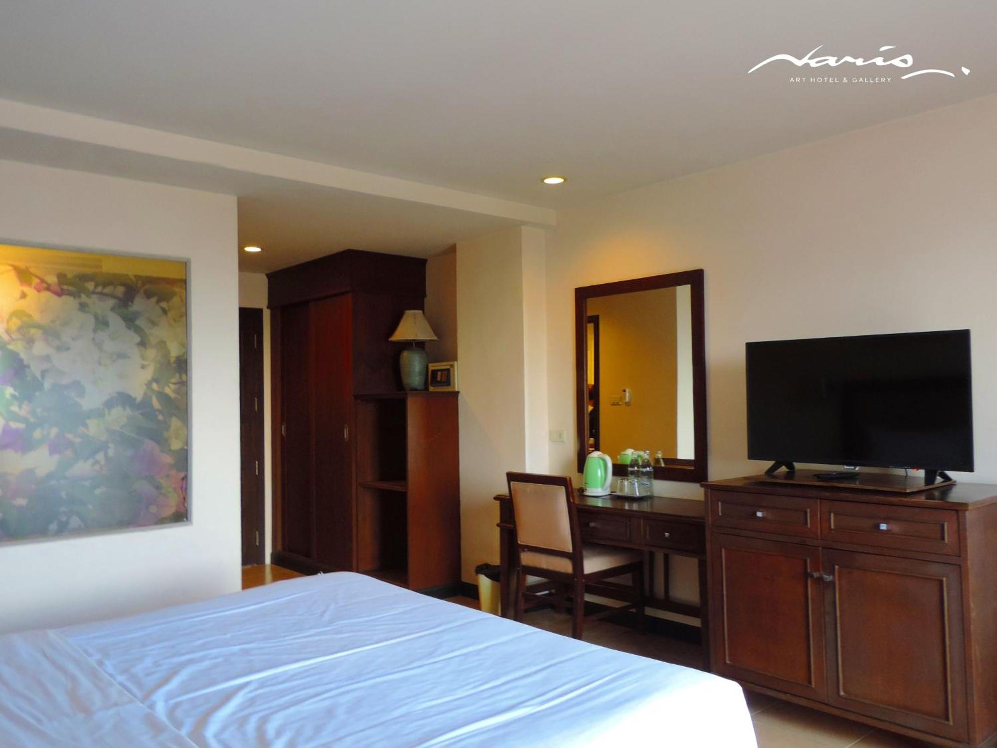 Naris Art Hotel Pattaya Ngoại thất bức ảnh